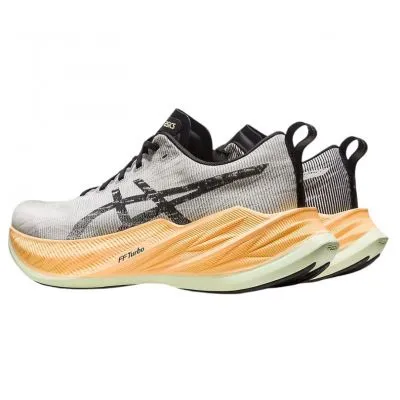 ASICS Superblast