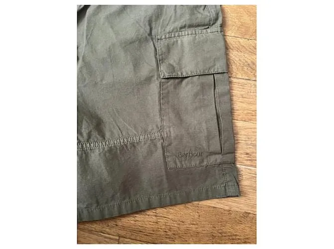 Bermuda corta Barbour para hombres Caqui 