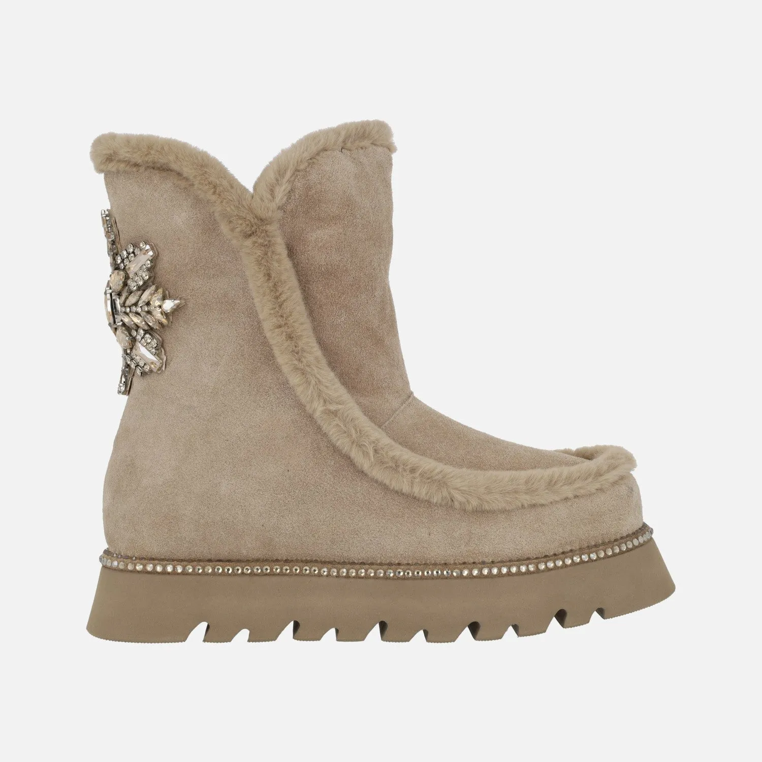 Botas joya en serraje beige con adorno de flor en pedrería