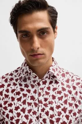 Camisa slim fit de popelín de algodón elástico con estampado floral