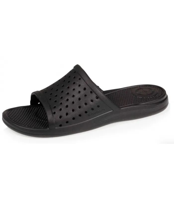 Chanclas negras caladas Isotoner