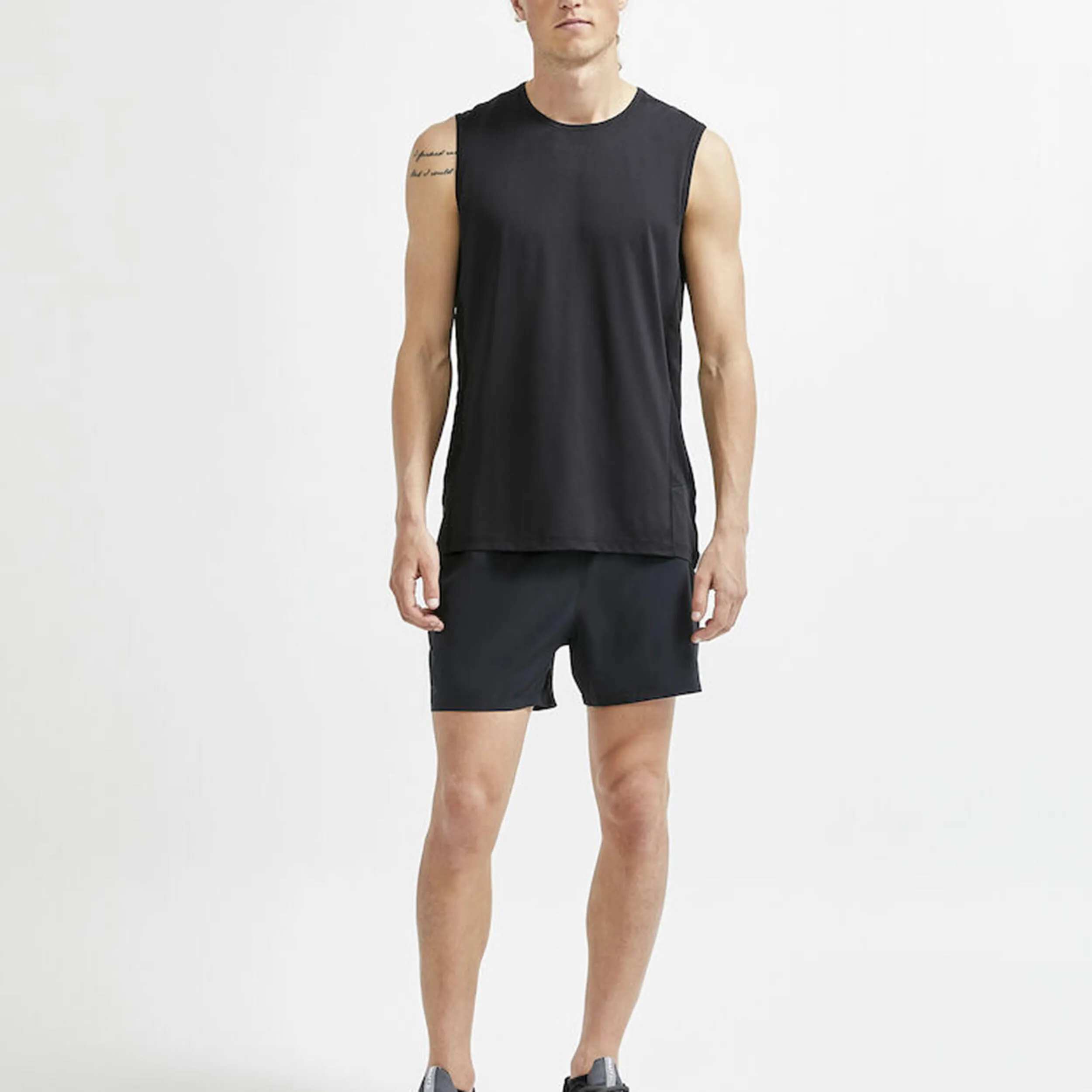 Craft ADV Essenceless Camiseta De Running Hombres