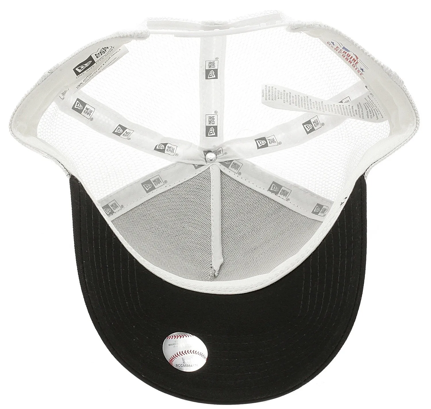 gorra con visera New Era 9FO AF Clean Trucker MLB New York Yankees - Black/White - men´s