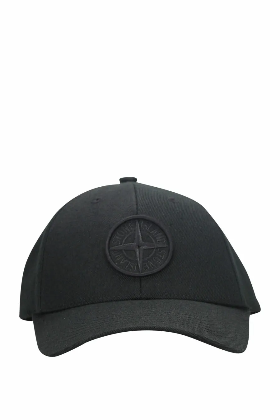 Gorra negra con logo bordado en relieve