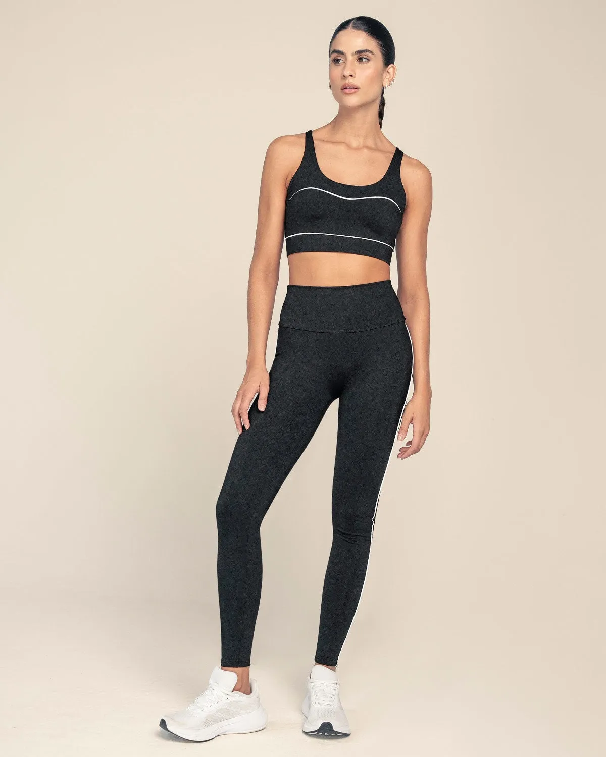 Legging deportivo de control con doble capa de tela en pretina