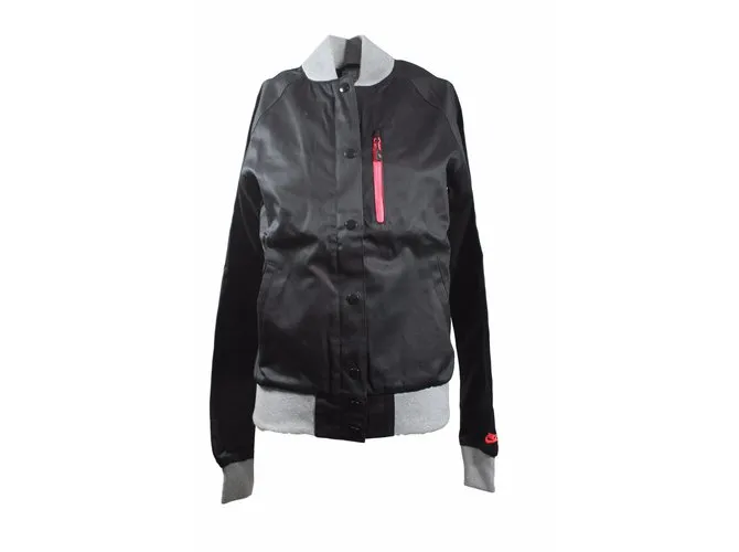 Nike Chaquetas Negro 