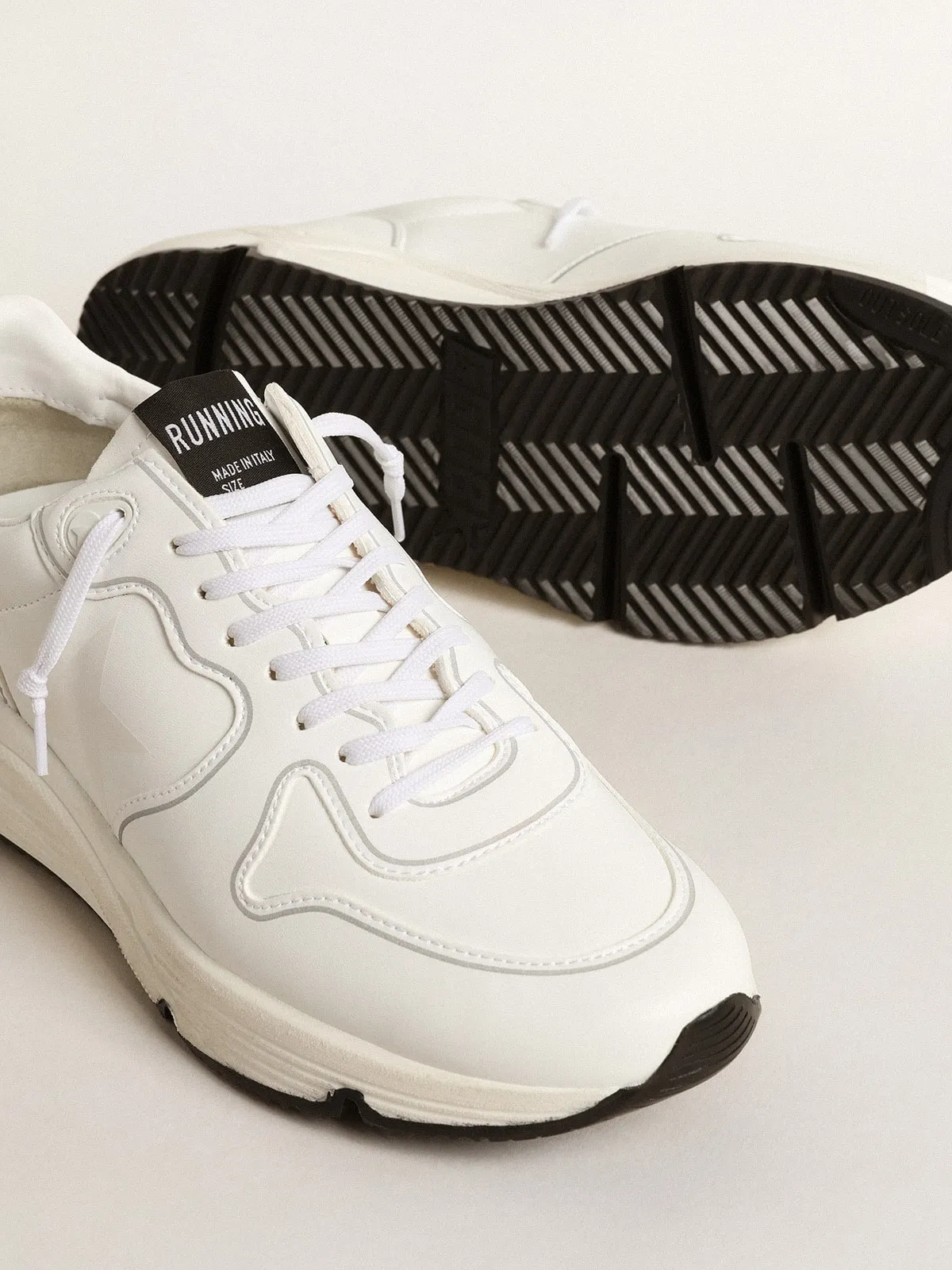 Running Sole de hombre bio-based con estrella blanca