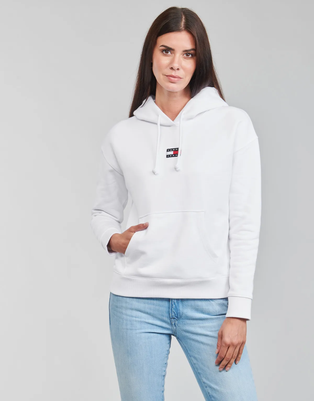 TJW TOMMY CENTER BADGE HOODIE