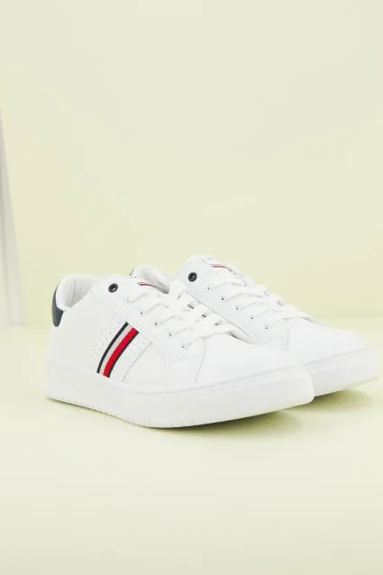 TOMMY HILFIGER LACE UP