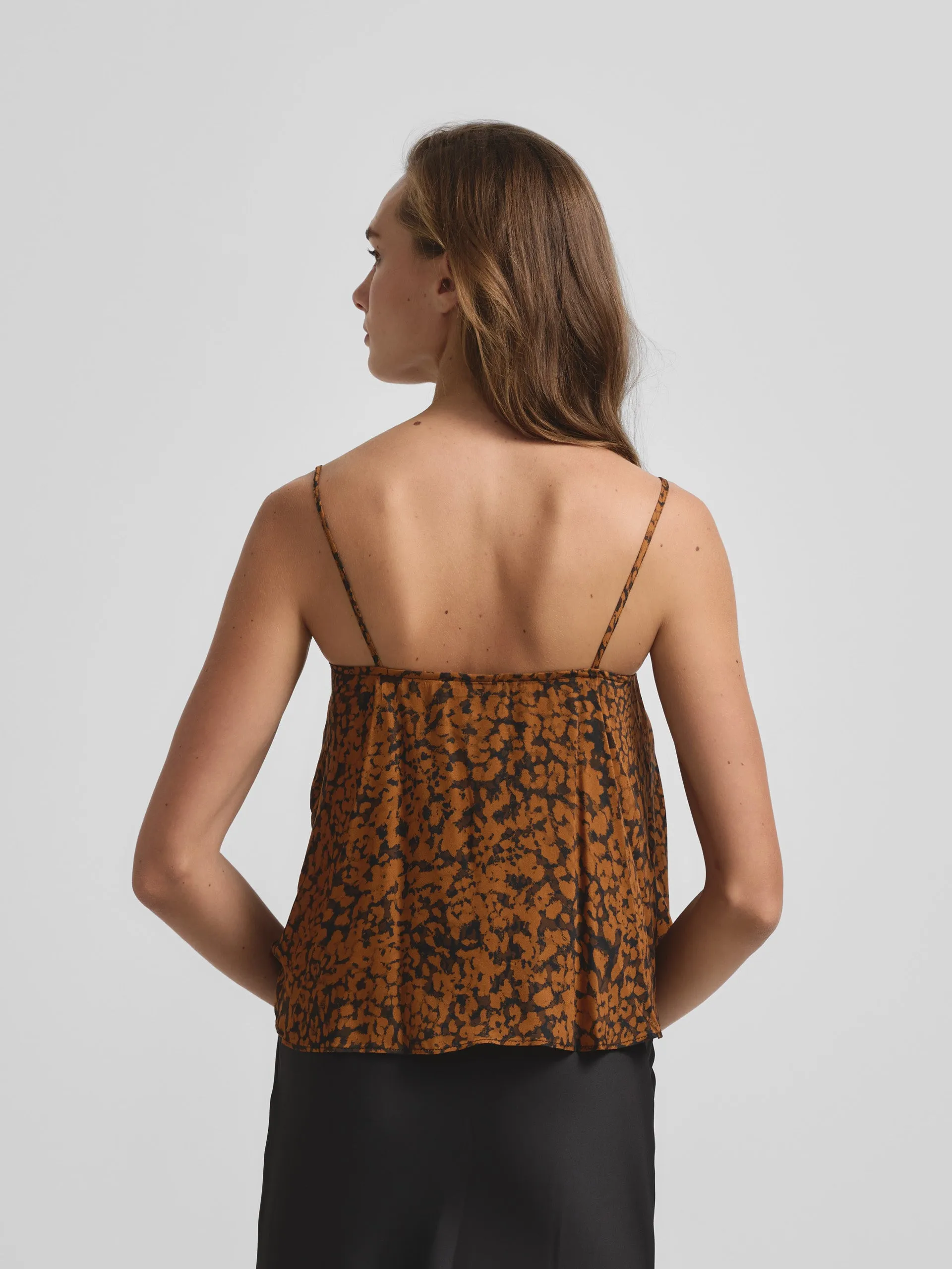 Top tirantes estampado animal print marron